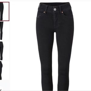 Cabi black cinch skinny jeans NWT